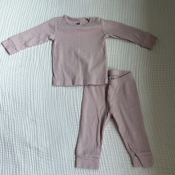 H&M Ribbed Set - Picture 2 of 4
